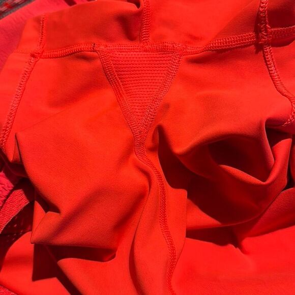 Athleta Trekkie Crest 2 in 1 shortie size 8 orange racing red - Picture 6 of 6